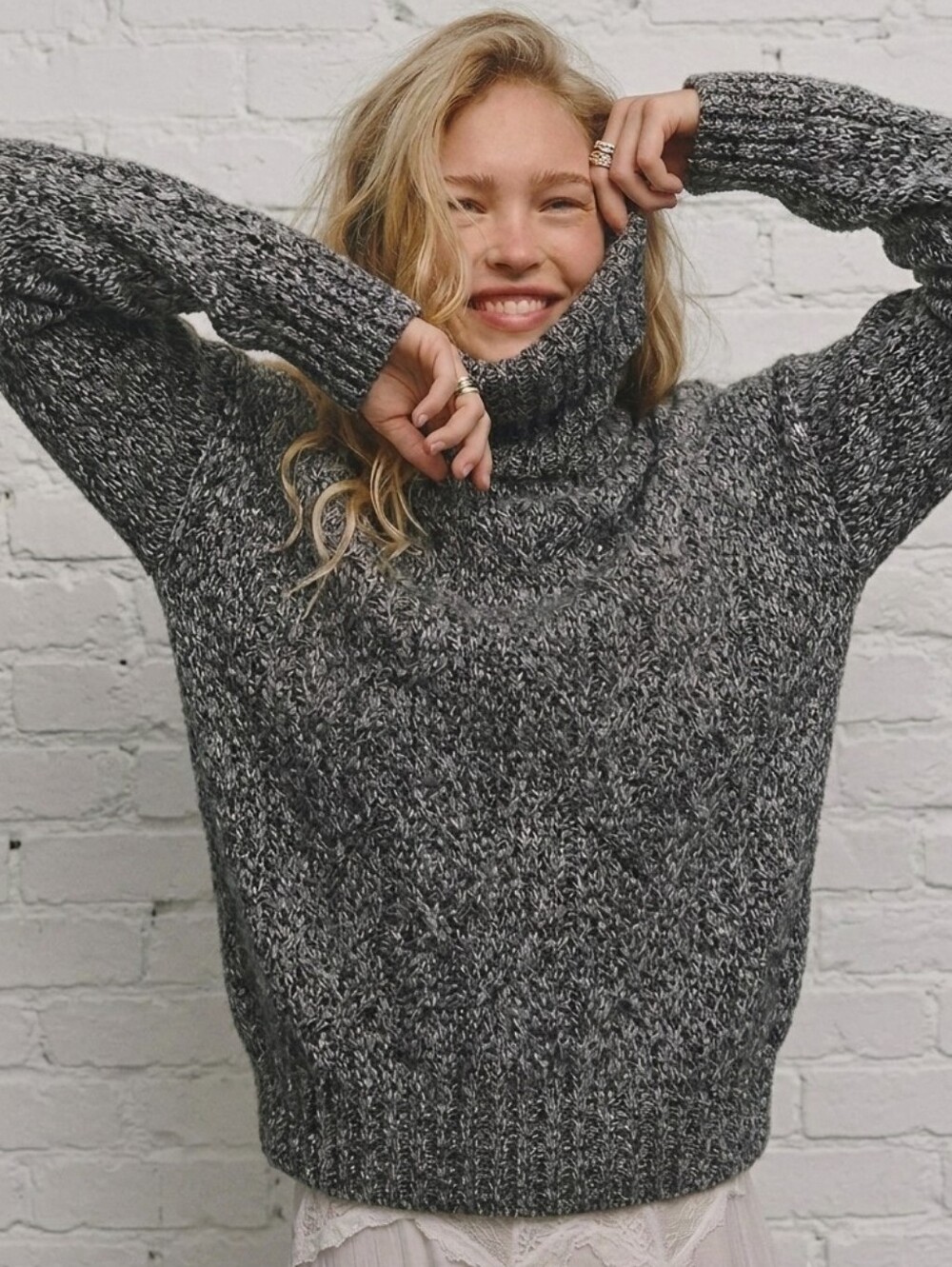 COPY - VINTAGE Cable knit heather grey turtleneck sweater medium @M
